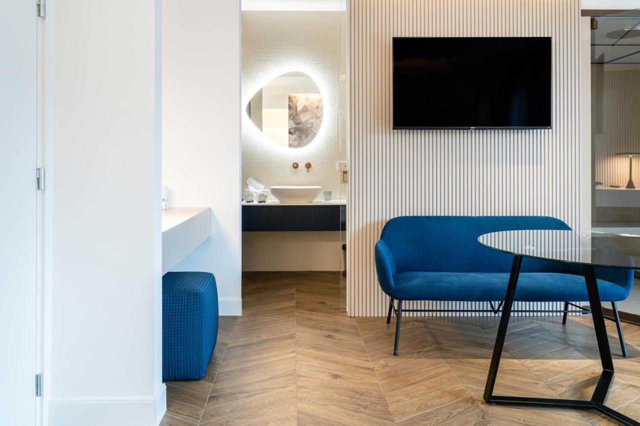 Donna Giacinta Blu Luxury Flat Apartment Bari Luaran gambar