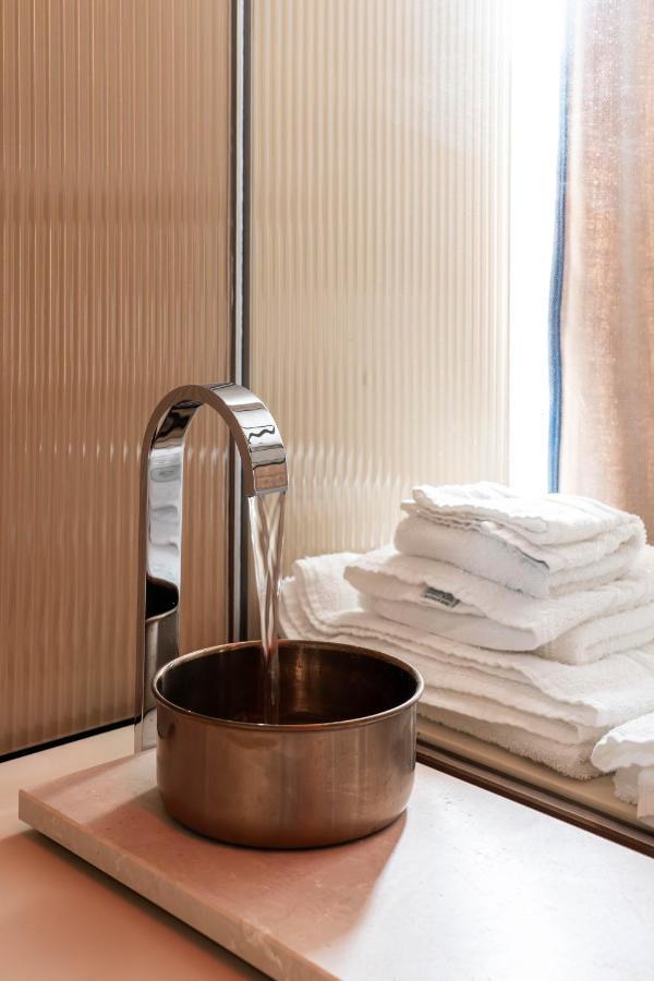 Donna Giacinta Blu Luxury Flat Apartment Bari Luaran gambar