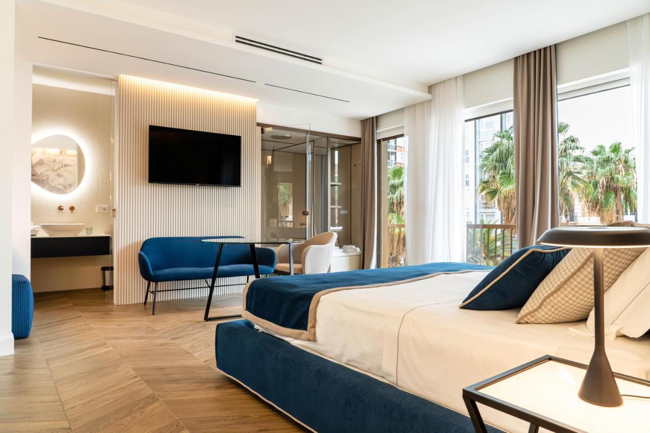 Donna Giacinta Blu Luxury Flat Apartment Bari Luaran gambar